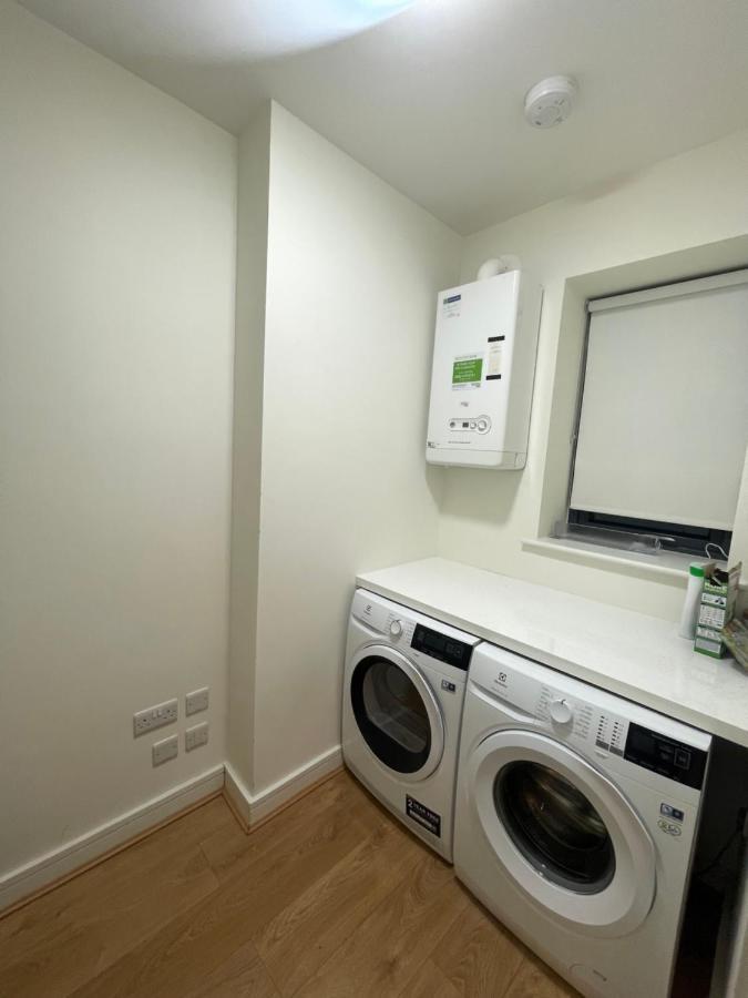 Private Room In A New Shared Apartment Maynooth Luaran gambar